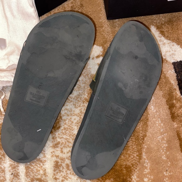 Valentino slides size 43